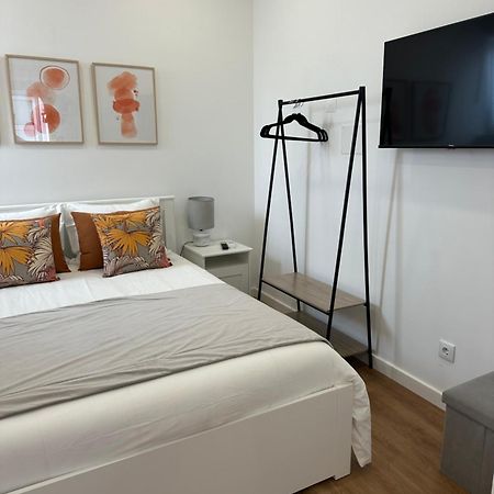 Madre Deus Guest House Lisbon Luaran gambar
